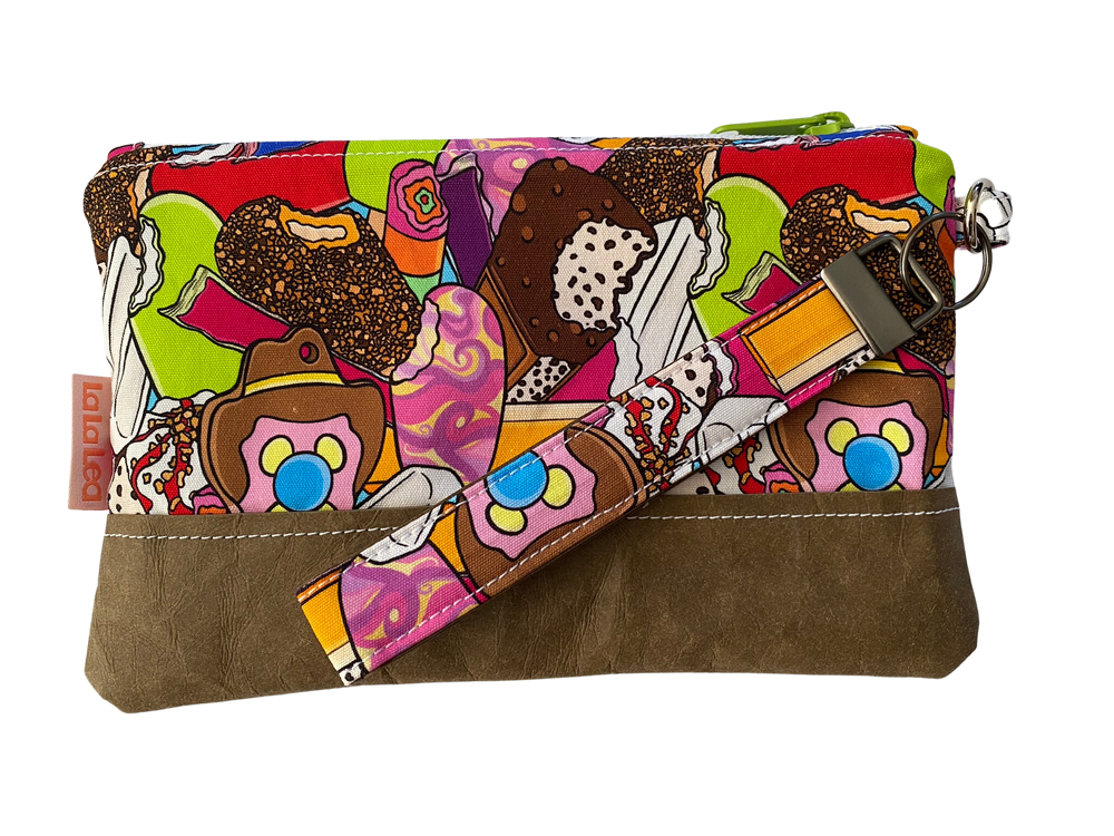 Iconic Ice Creams Wristlet Bag