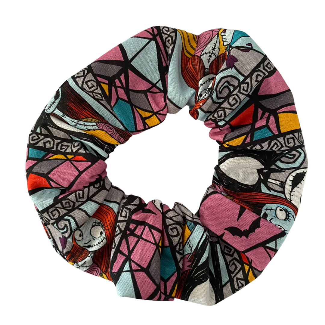 Complete your Halloween look with a Nightmare Before Christmas Scrunchie! Featuring Jack Skellington & Sally, it’s spooky, stylish & perfect for all hair types!