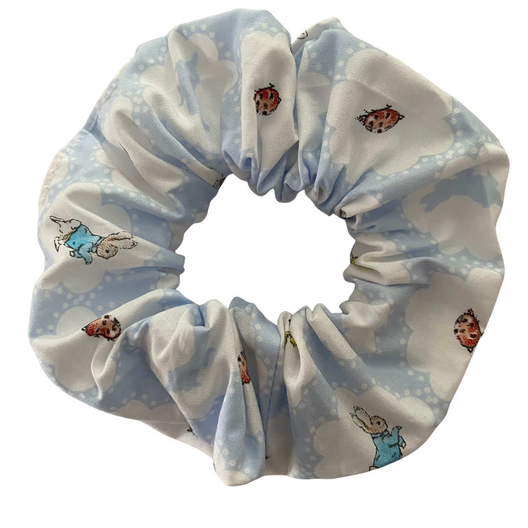 Handmade cotton woven scrunchie featuring a classic Peter Rabbit character print.