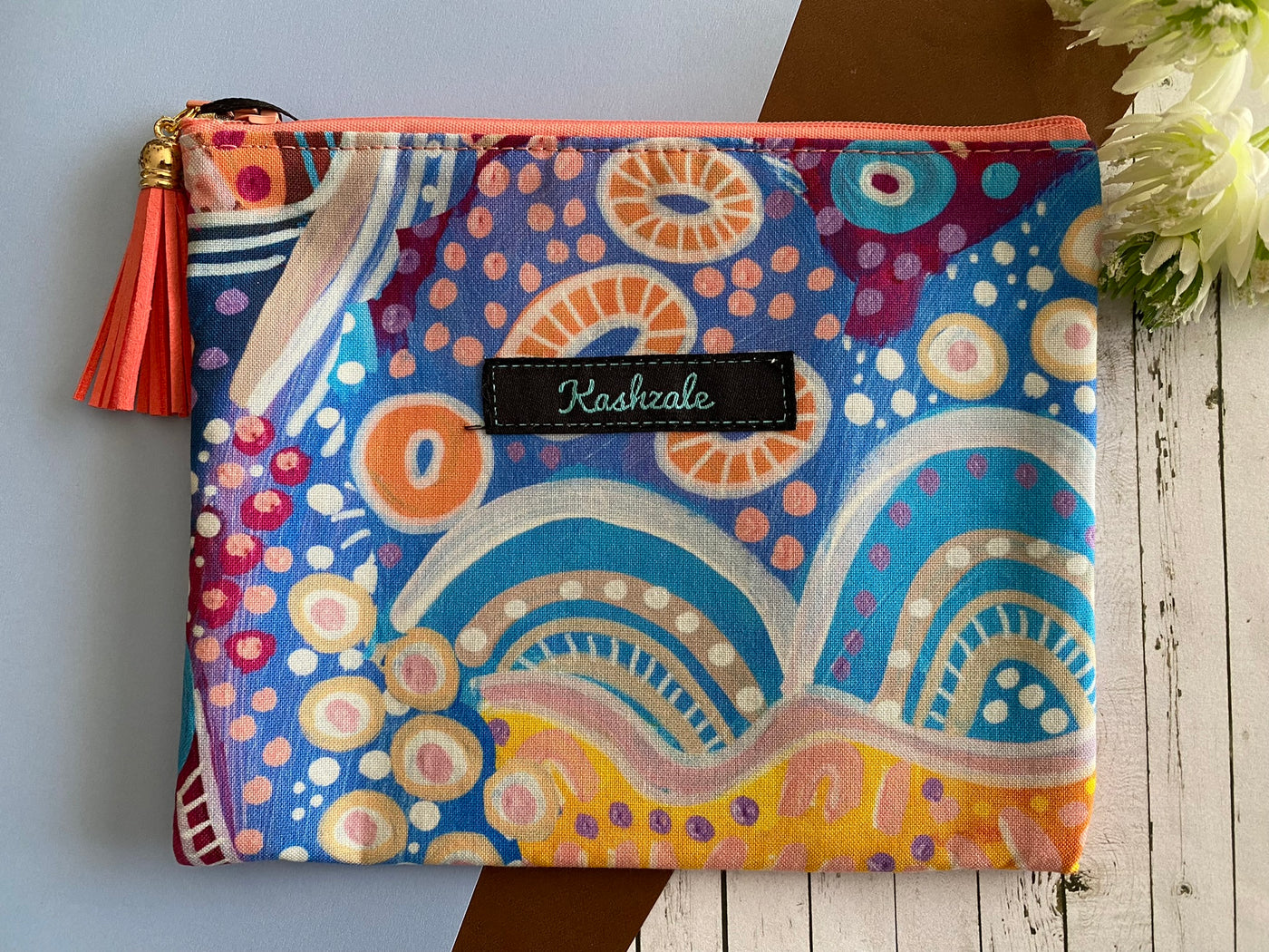 Learning on Country Medium Size Zipper Pouch